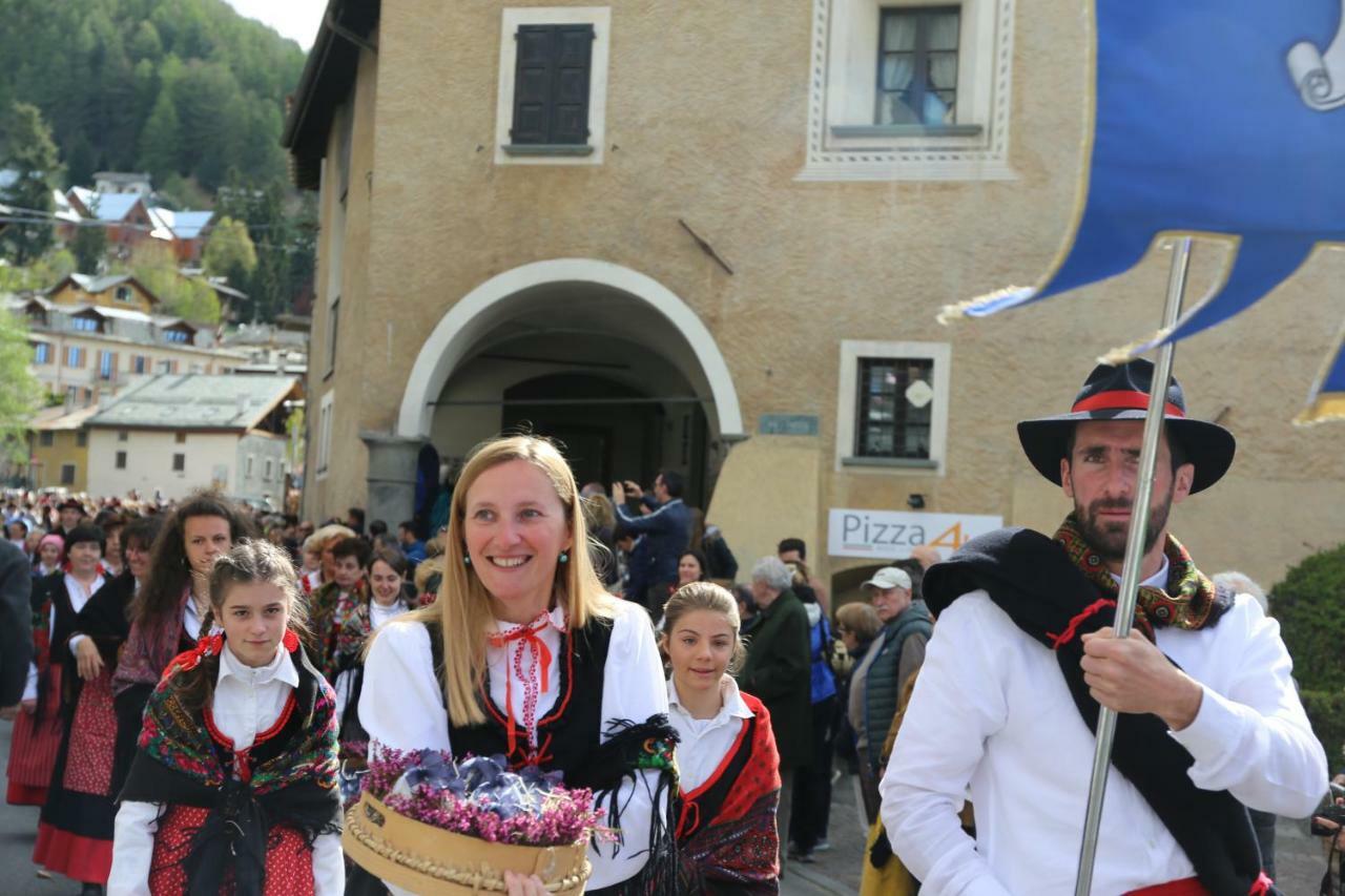 Casa Colturi Leilighet Valdisotto Eksteriør bilde