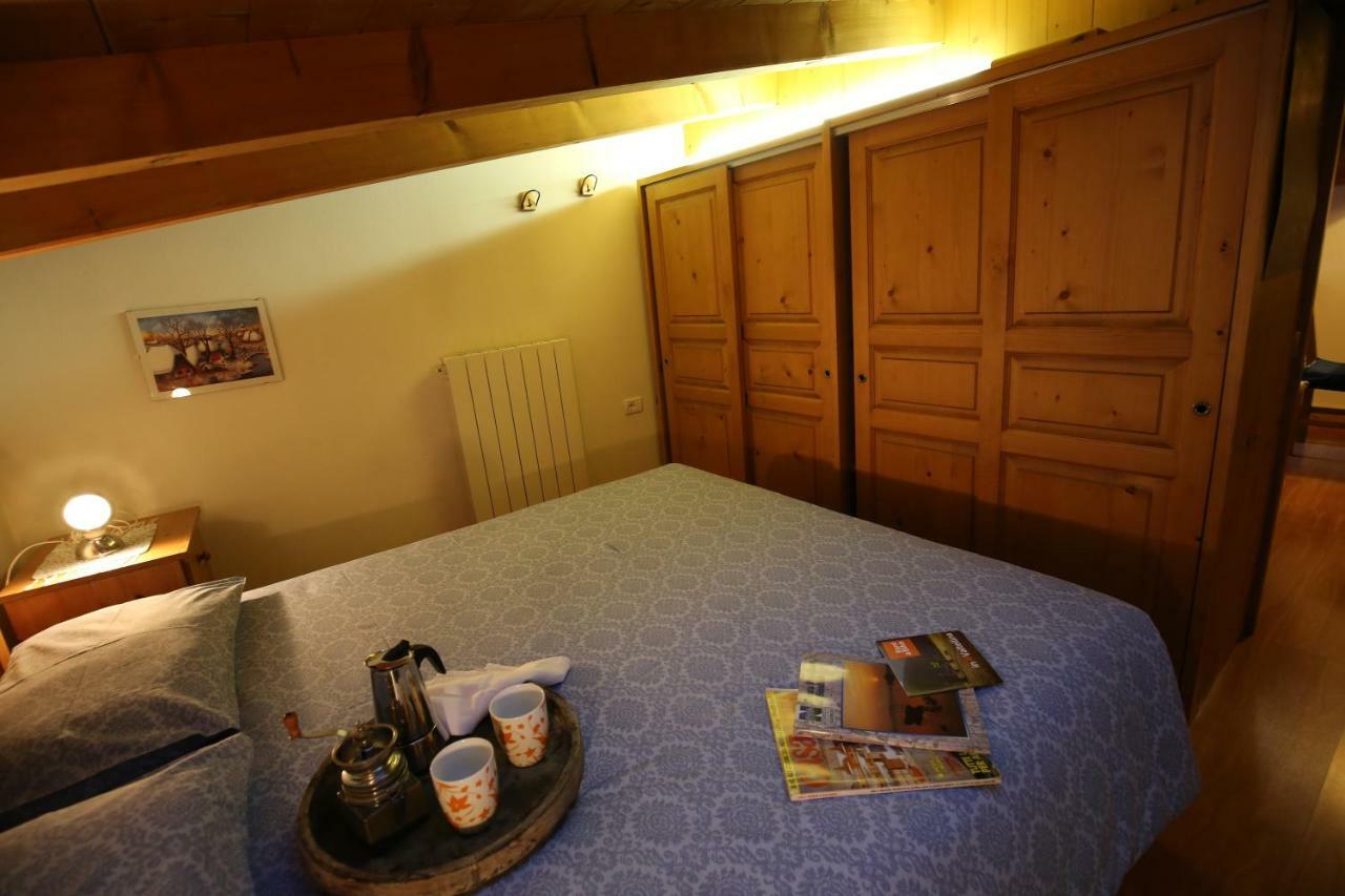 Casa Colturi Leilighet Valdisotto Eksteriør bilde